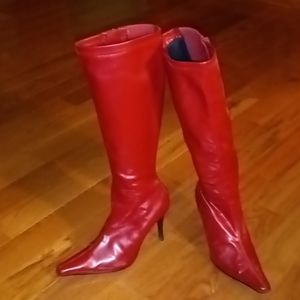 Ladies size 6.5 red boots